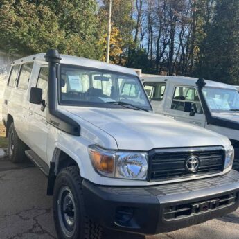 Тепер і в медицини катастроф Рівненщини буде власний позашляховик Toyota Land Cruiser J78